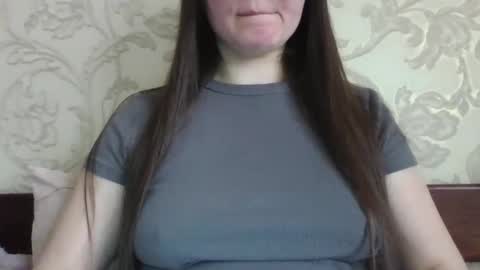 Snapshot of vanesajewel chatting on April 2026 11:03:02 AM VanesaJewel online show from April 2026 11:03:02 AM