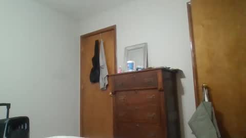 Snapshot of vanessa3211 chatting on April 2026 10:57:01 AM greeneyebandit online show from April 2026 10:57:01 AM
