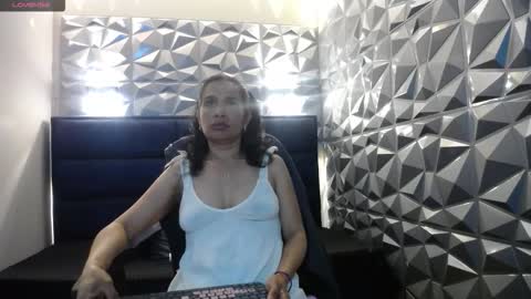 Snapshot of vanessa_7_ chatting on September 2025 07:36:02 PM Vanessa online show from September 2025 07:36:02 PM