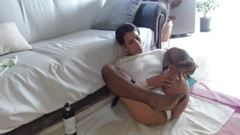 vanessa online show from October 2025 11:50:01 PM