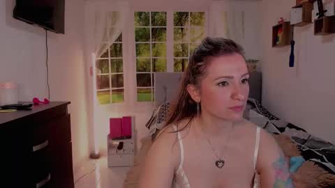 Vanessa online show from May 2026 09:16:01 PM