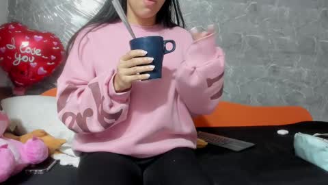 vanessaadol online show from February 2025 10:27:02 AM