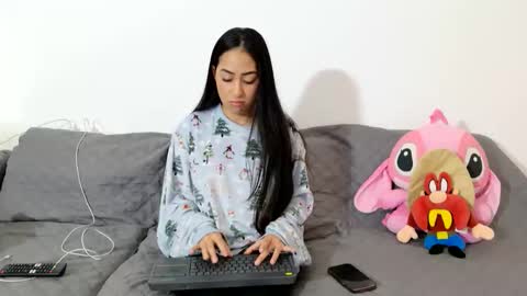 vanessaadol online show from February 2026 09:19:02 AM