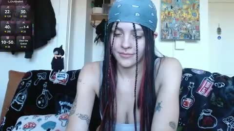 Snapshot of vanessaandadam chatting on October 2025 05:52:01 PM vanessaandadam online show from October 2025 05:52:01 PM