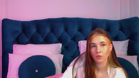 Snapshot of vanessacelesti chatting on March 2026 06:16:02 AM Vanessa online show from March 2026 06:16:02 AM