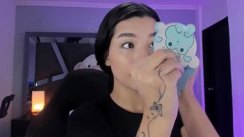 vanessaduval online show from February 2026 08:20:01 PM