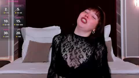 Vanessa online show from April 2026 04:43:02 PM