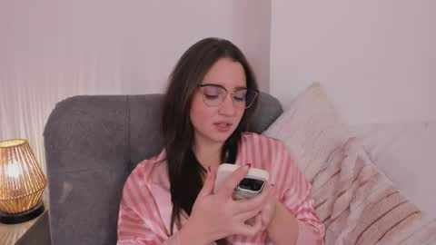 Snapshot of vanessajohnsonn chatting on April 2026 02:36:01 AM vanessajohnsonn online show from April 2026 02:36:01 AM