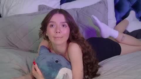 Snapshot of vanessavienne chatting on April 2026 04:45:02 PM VanessaVienne online show from April 2026 04:45:02 PM