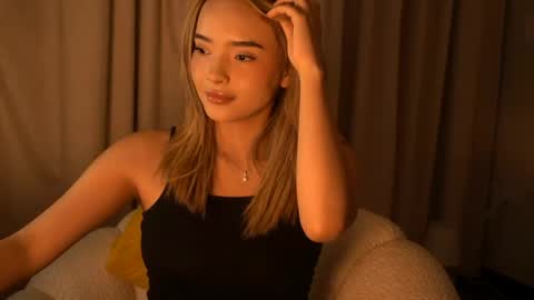 Snapshot of vanesse_ chatting on March 2026 02:49:02 AM Irina online show from March 2026 02:49:02 AM