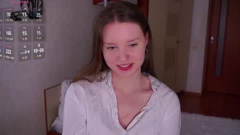 Luna online show from February 2026 06:59:02 PM