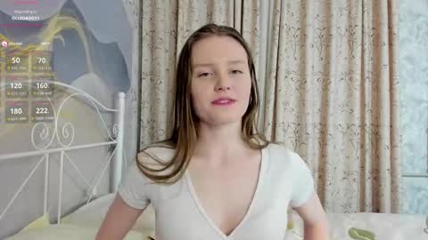 Luna online show from March 2026 06:36:01 PM