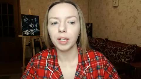 VanillaMuffin online show from March 2025 06:58:01 AM