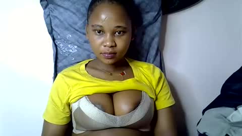 Snapshot of vanillavenus chatting on October 2025 10:45:01 PM vanillavenus online show from October 2025 10:45:01 PM