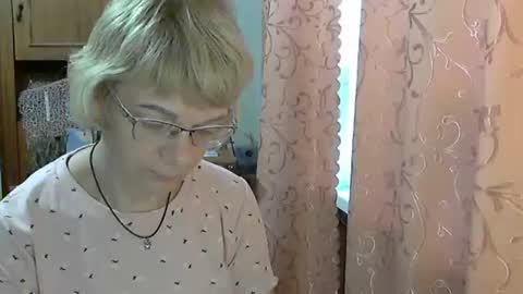 Vanillaxcreamy online show from December 2024 11:14:01 AM