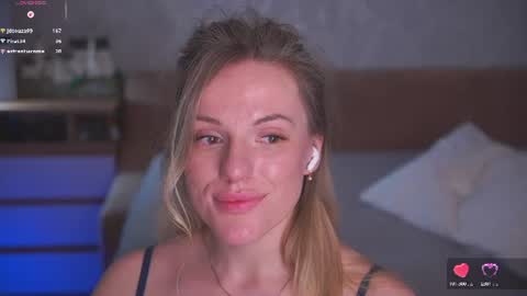Sophie online show from June 2026 03:25:01 AM