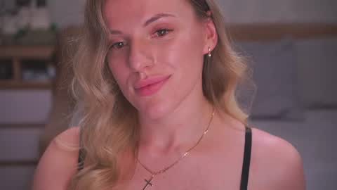 Sophie online show from June 2026 10:31:01 PM