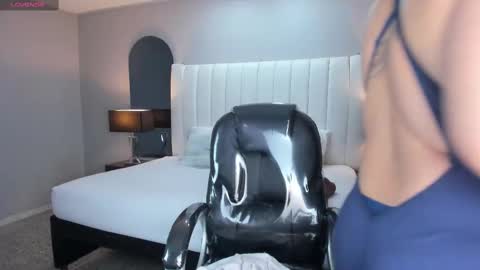 Karine online show from February 2025 11:41:01 AM