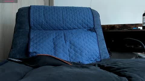 Snapshot of vann_helsing chatting on March 2026 04:40:01 PM Van online show from March 2026 04:40:01 PM