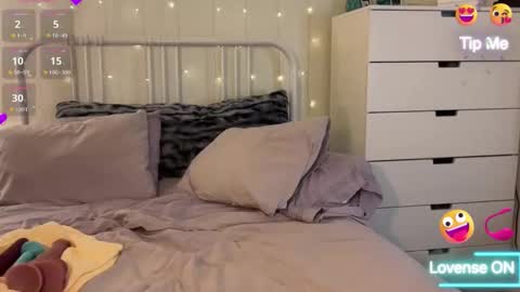 vanna88love online show from May 2026 04:51:01 AM