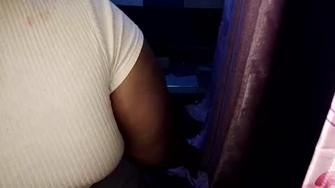 vannah_bae online show from February 2025 07:06:02 PM