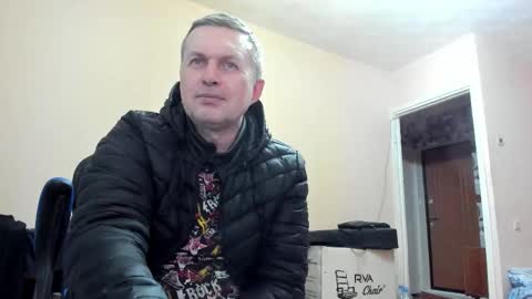 Snapshot of vano_822 chatting on October 2025 09:33:01 PM vano_822 online show from October 2025 09:33:01 PM