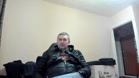 Snapshot of vano_822 chatting on October 2025 10:10:01 PM vano_822 online show from October 2025 10:10:01 PM