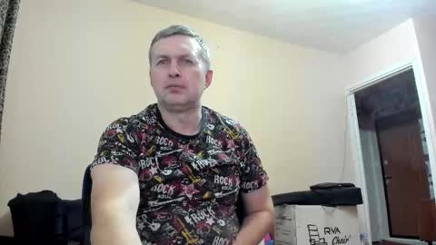 Snapshot of vano_822 chatting on October 2025 10:33:02 PM vano_822 online show from October 2025 10:33:02 PM