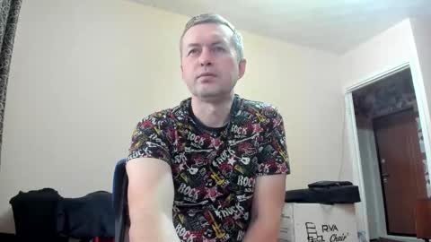 Snapshot of vano_822 chatting on October 2025 10:40:02 AM vano_822 online show from October 2025 10:40:02 AM