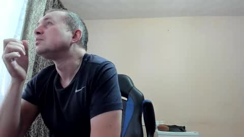 Snapshot of vano_822 chatting on December 2025 08:09:02 AM vano_822 online show from December 2025 08:09:02 AM