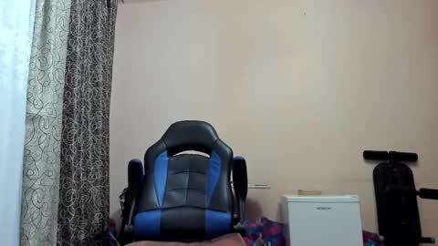 vano_822 online show from March 2026 05:47:01 PM