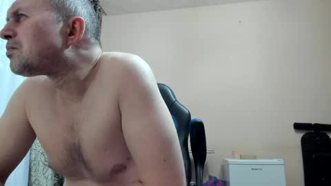 vano_822 online show from April 2026 04:34:02 PM