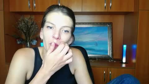 Vanessa online show from September 2025 06:27:02 AM