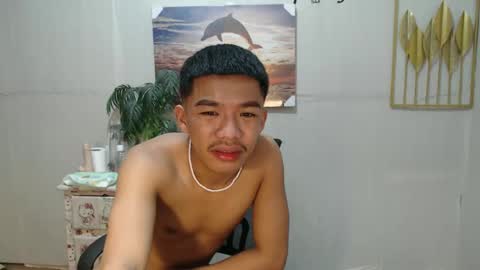 Snapshot of vanxxx2005 chatting on December 2024 06:32:02 PM vanxxx2005 online show from December 2024 06:32:02 PM