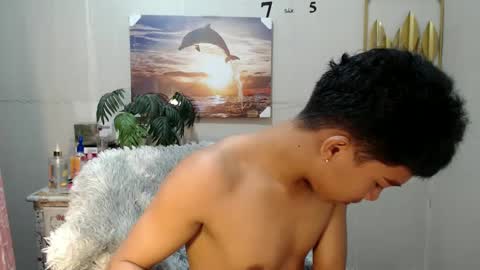 Snapshot of vanxxx2005 chatting on January 2025 10:08:02 PM vanxxx2005 online show from January 2025 10:08:02 PM