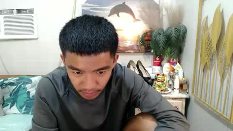 Snapshot of vanxxx2005 chatting on February 2025 11:58:02 PM vanxxx2005 online show from February 2025 11:58:02 PM