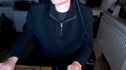 Snapshot of vaslo08 chatting on April 2026 04:57:02 PM Vaslo online show from April 2026 04:57:02 PM