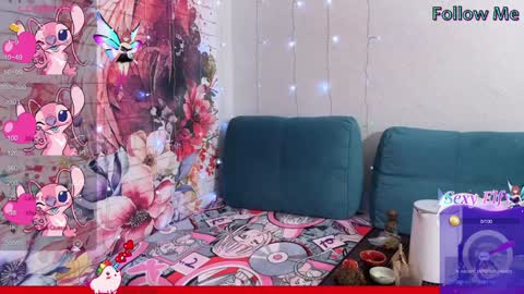 Vasya Sylvia online show from December 2024 01:00:01 PM