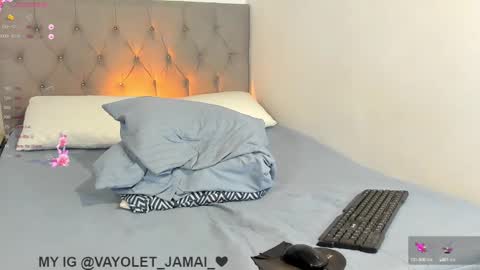 Hi Im Vayolet online show from December 2024 10:00:02 PM