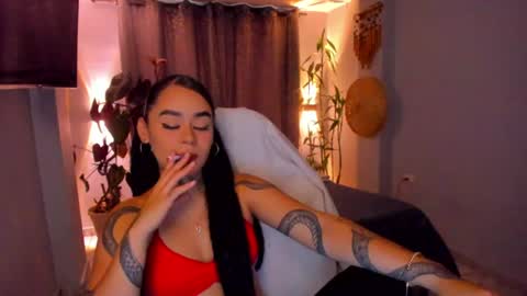Snapshot of vayolett_bass chatting on July 2026 11:04:02 AM Vayolett Bass online show from July 2026 11:04:02 AM