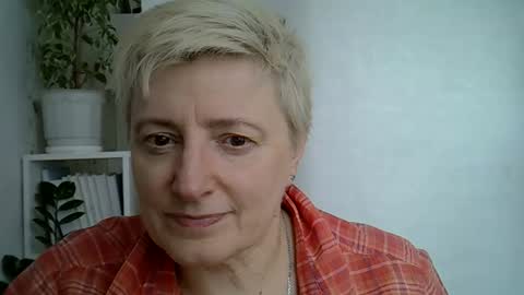 vea_motty online show from March 2026 12:16:01 PM