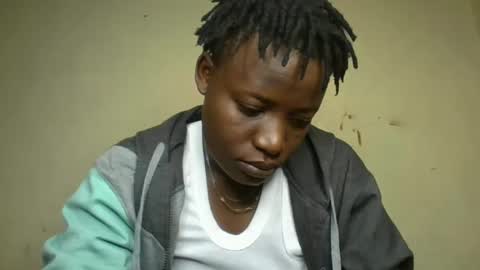 Snapshot of vee_tommy chatting on December 2024 03:47:02 AM Vee tommy online show from December 2024 03:47:02 AM