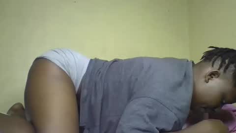 Snapshot of vee_tommy chatting on December 2024 03:27:02 AM Vee tommy online show from December 2024 03:27:02 AM