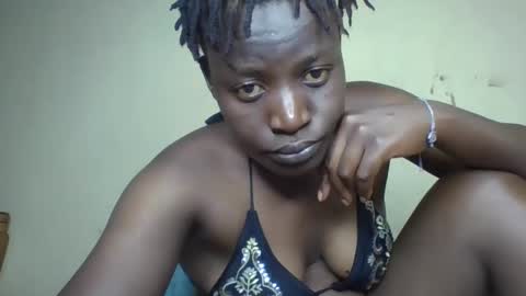 Snapshot of vee_tommy chatting on January 2025 11:37:02 AM Vee tommy online show from January 2025 11:37:02 AM