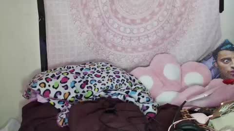 Veronica Lehane online show from December 2024 03:24:01 AM