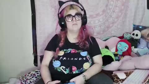 Veronica Lehane online show from December 2024 01:06:02 PM