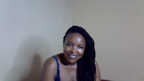 Snapshot of veesazii chatting on November 2025 09:16:01 PM veesazii online show from November 2025 09:16:01 PM