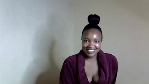 Snapshot of veesazii chatting on February 2026 06:32:01 AM veesazii online show from February 2026 06:32:01 AM