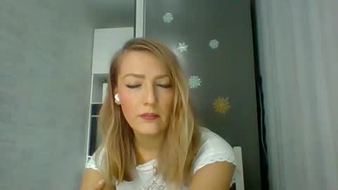 Veessa online show from January 2026 01:26:01 PM