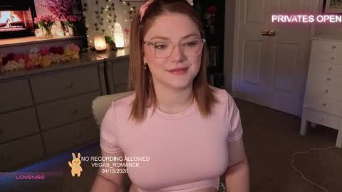 Snapshot of vegas_romance chatting on April 2026 03:07:02 AM vegas_romance online show from April 2026 03:07:02 AM